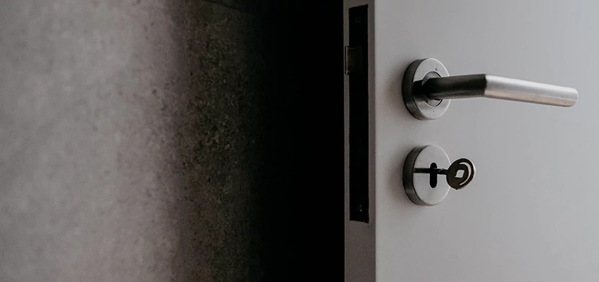 Front Door Handle Repair And Installation in Perris, CA